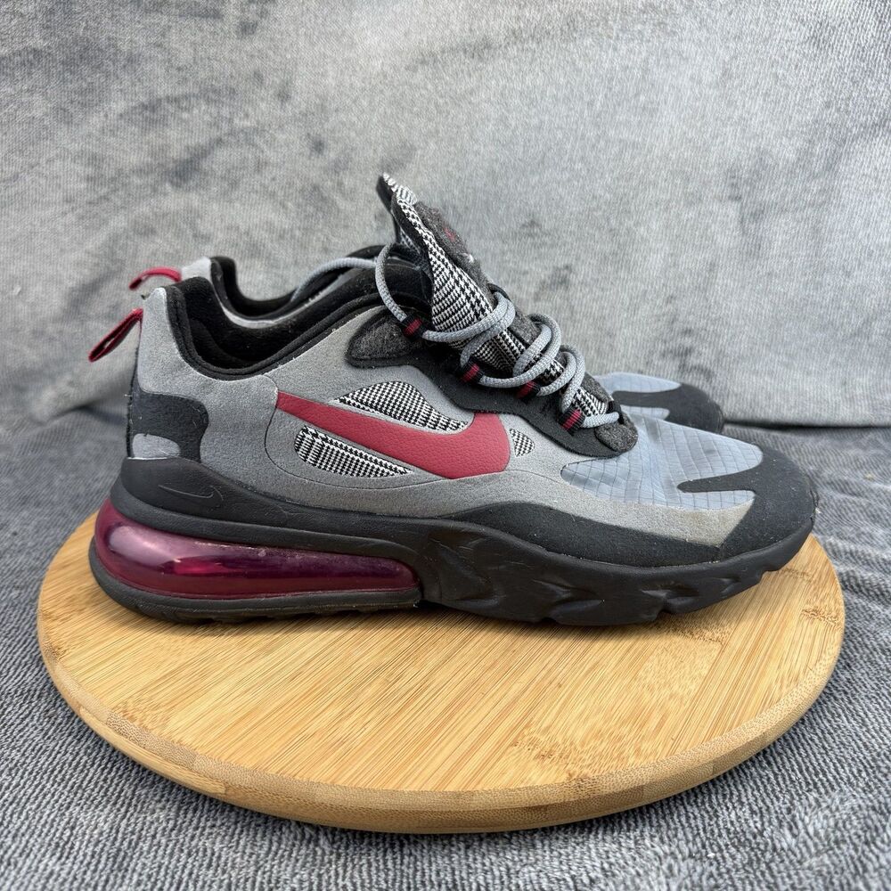 Nike Air Max 270 React Shoes Mens Size 8.5 Gray Red Running Sneakers CT3135-001